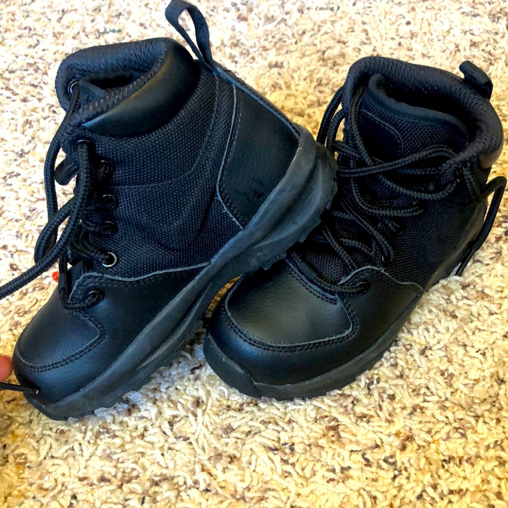 BOYS' LITTLE KIDS' NIKE MANOA LEATHER BOOTS